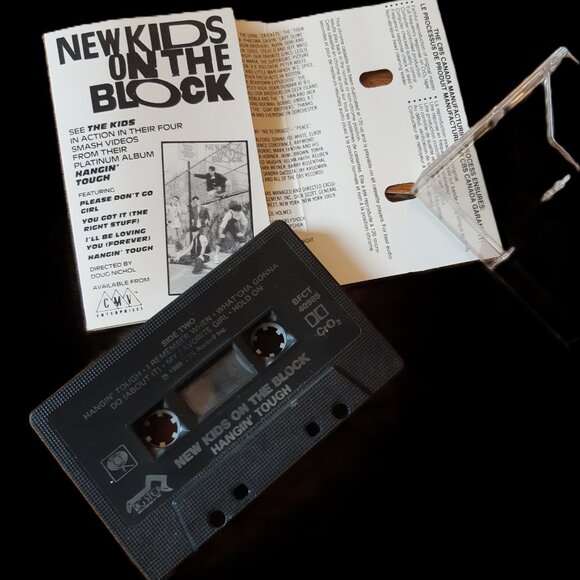 Vintage New Kids On The Block (NKOTB) music cassette tapes - albums - 80s 90s - Picture 4 of 6